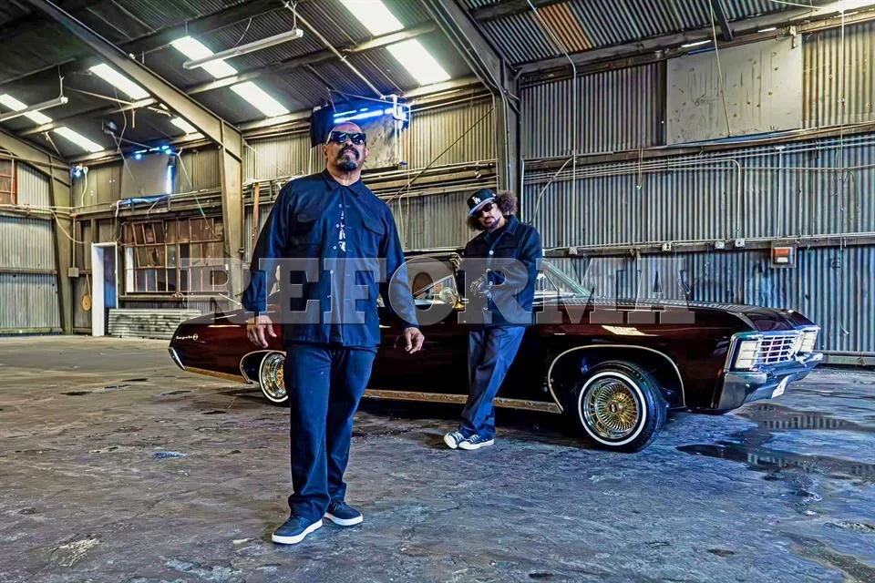 Alza Negros de la Raza: La voz de la comunidad latina en Los Ángeles