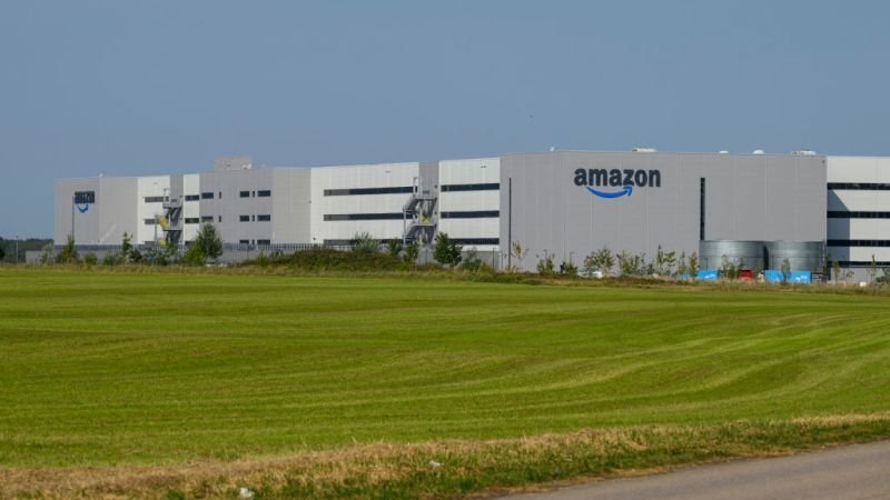 Amazon solicita a sus empleados volver a la oficina cinco días a la semana