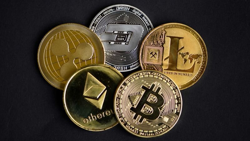 El Nobel de Economía advierte: 'Las criptomonedas aún no son una inversión segura'
