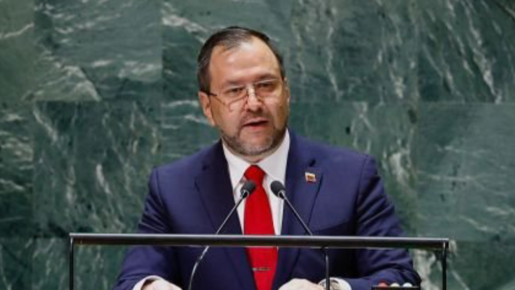 El canciller de Venezuela acusa al secretario de Estado de sembrar odio hacia América Latina.