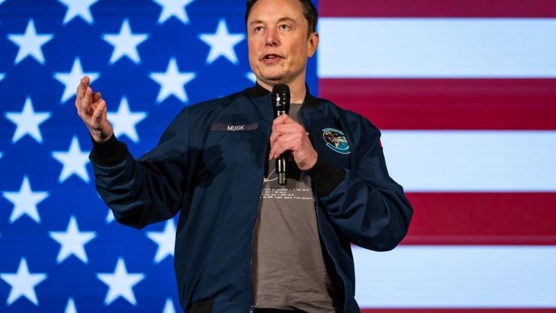 Elon Musk: Conoce al magnate detrás de SpaceX, Tesla y X, símbolo de la nueva ultraderecha.