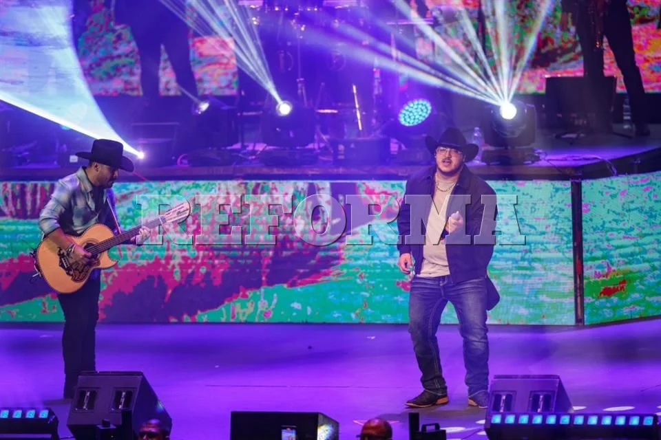 Grupo Frontera se suma a la competencia por el Grammy