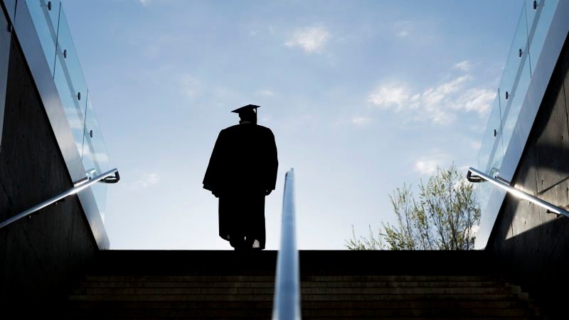 La "Gran Permanencia": el desafío actual para los jóvenes estadounidenses en busca de empleo.