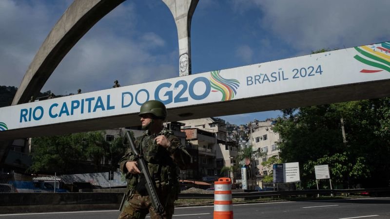 Líderes entrantes y salientes se reúnen en una cumbre del G-20 que promete ser "transformadora"