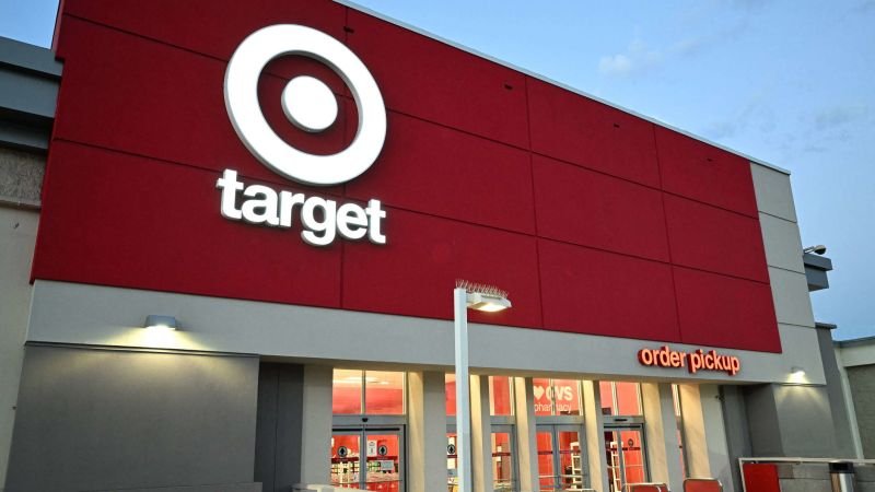Target alerta sobre una caída en las ventas para esta temporada navideña