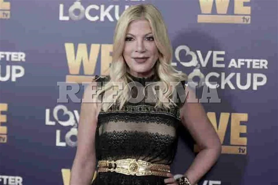 Tori Spelling retrasa su evento en Las Vegas debido a problemas de salud