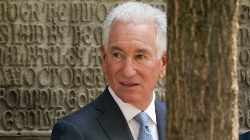 Trump designa a Charles Kushner, padre de Jared Kushner, como embajador en Francia