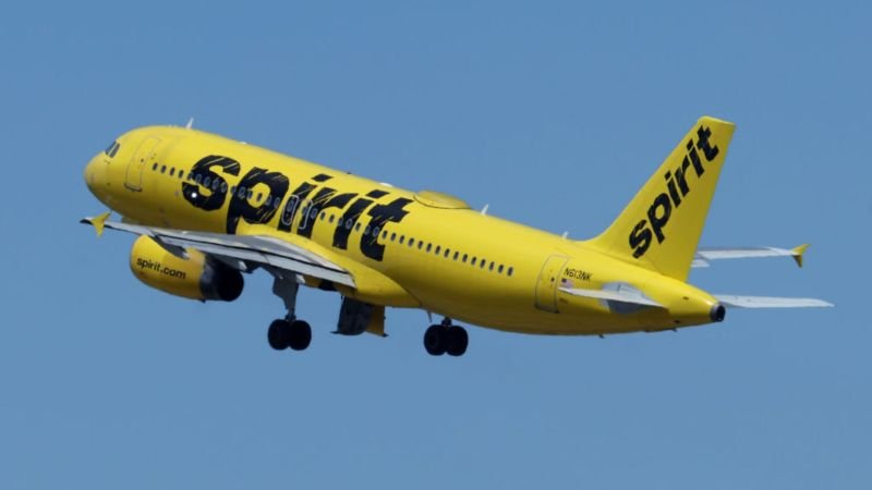 ¿Es confiable comprar boletos de avión con Spirit Airlines?