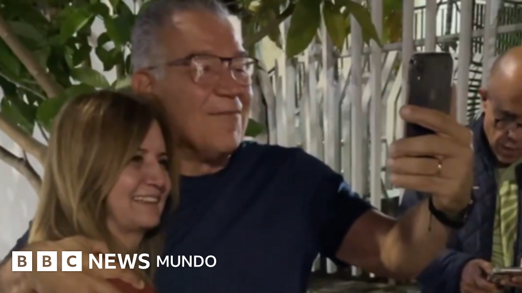 El gobierno de Venezuela lanza un gesto de paz al liberar a varios presos nacionales y extranjeros.