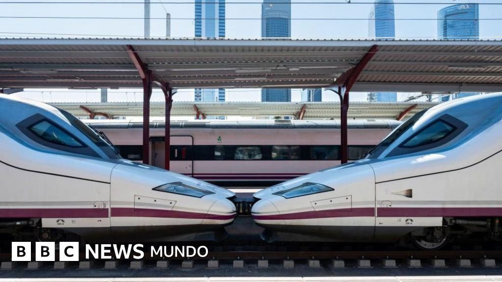 El trágico accidente ferroviario en España que cobró 45 vidas pone a prueba su aclamado sistema de trenes.
