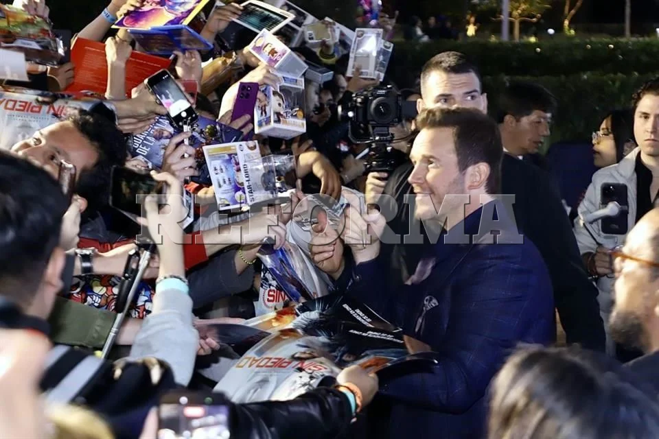 La premiere de 'Sin Piedad' deslumbra en la CDMX