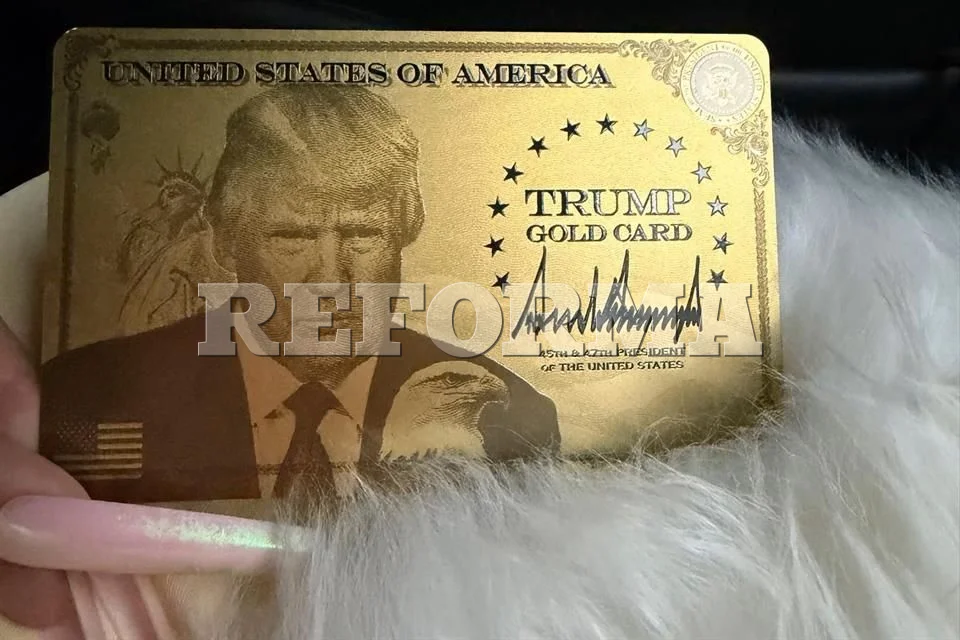 Nicki Minaj alardea de su 'visa dorada' otorgada por Trump