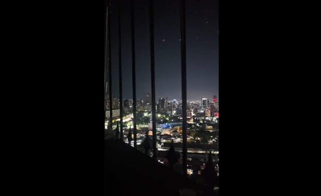 Se informa sobre un posible tiroteo en las cercanías del palacio presidencial de Venezuela