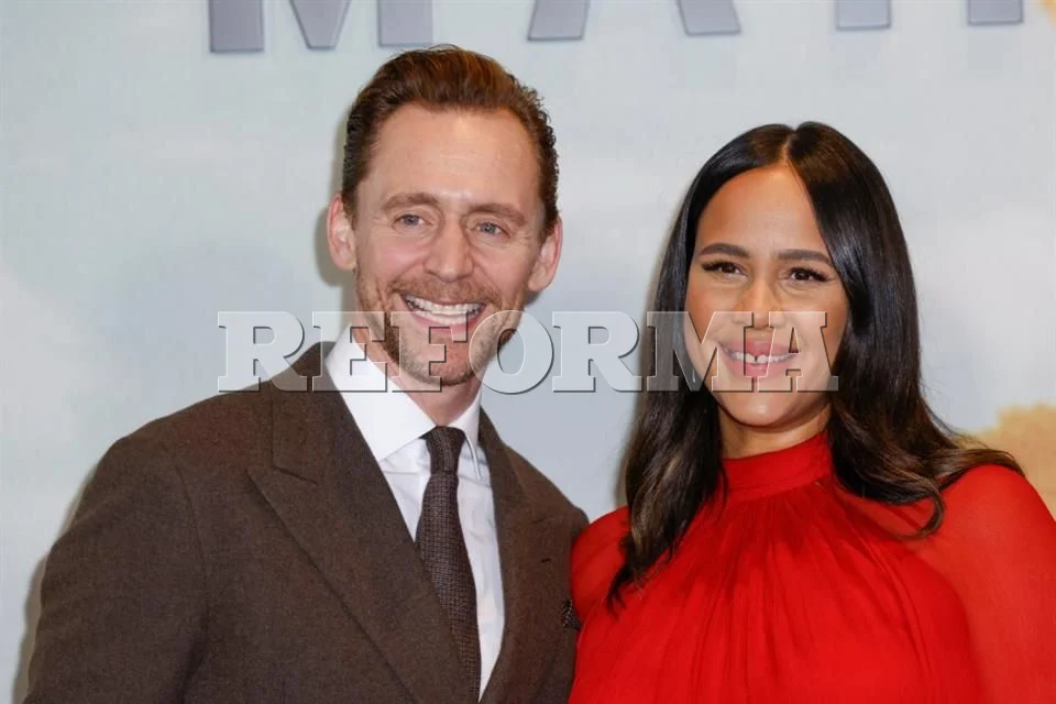 Tom Hiddleston y Zawe Ashton dan la bienvenida a su segundo hijo