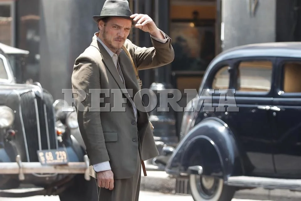 Pedro Pascal convierte la CDMX en el Hollywood de los años 30