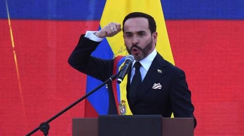 Abelardo de la Espriella toma la presidencia con su firme compromiso de "mano dura"