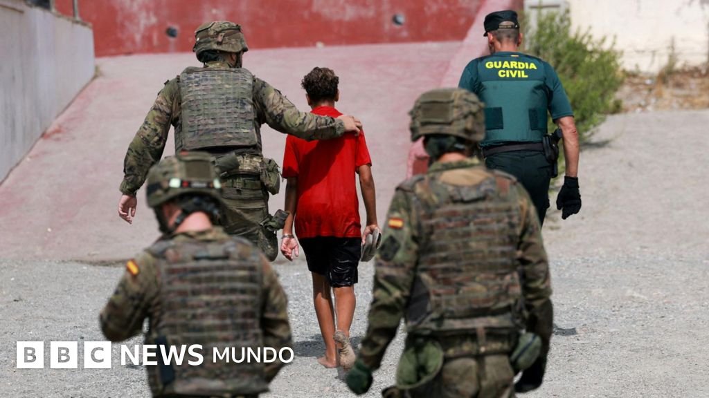 El dilema de los niños no acompañados en Ceuta: ¿Qué hacer con ellos si España no sabe a quién devolverlos?