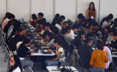 El rector de la UNAM sugiere reanudar los exámenes presenciales