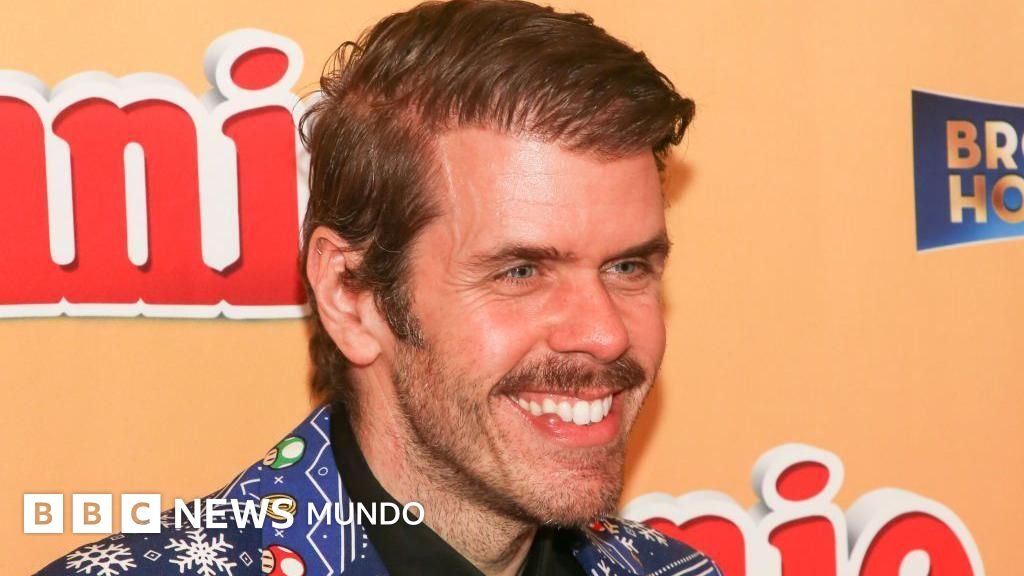 Perez Hilton, el bloguero, inicia un largo proceso de recuperación tras las denuncias de autolesiones en plena transmisión en vivo