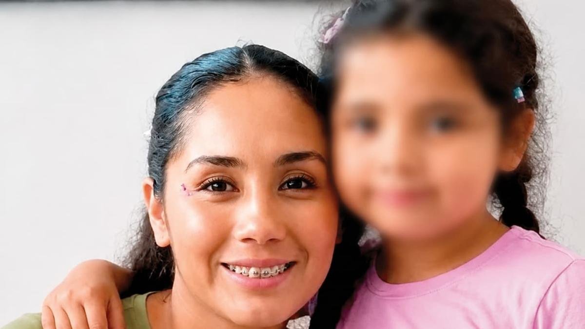 ‘Mi mamá me pidió que no respirara’: la conmovedora historia de cómo la salvaron de una explosión