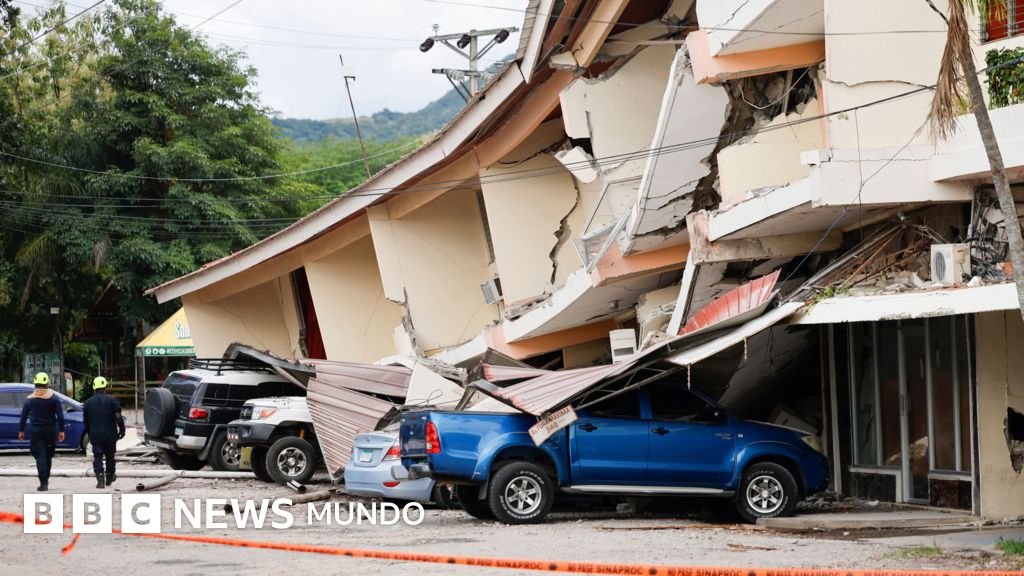 Un potente sismo de magnitud 7.7 remueve Panamá: el presidente Mulino declara que la emergencia es "significativa"